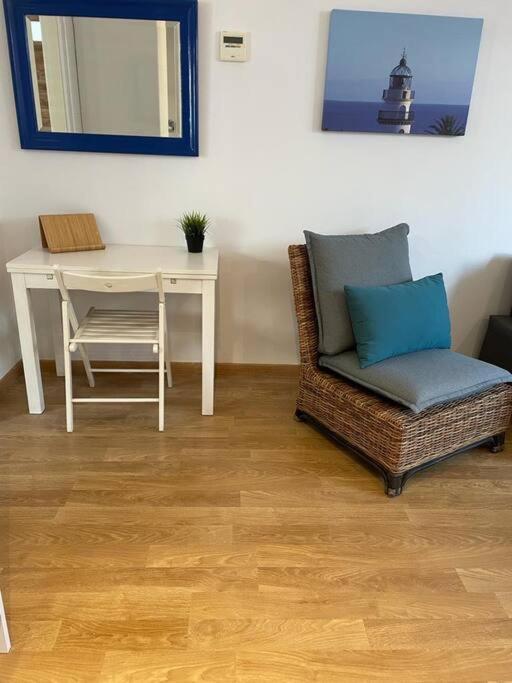 Bonito Apartamento Cerca Del Centro - Trinidad Málaga Exterior foto